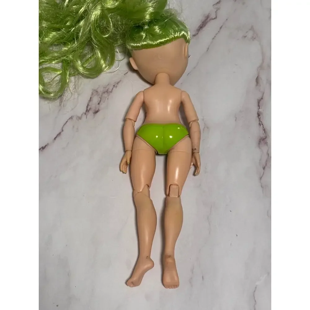 Rainbow High Cheer Jade Hunter Articulated Doll Green Cheerleader MGA